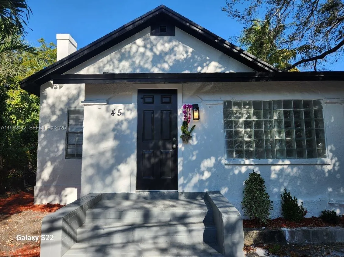 Vendido 45 NE 60 Street, Miami, FL 33137, Miami, FL 33137