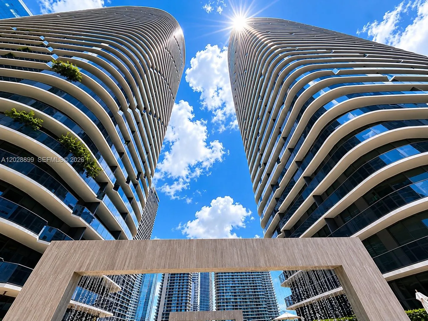 Foto de propiedad en 45 SW 9th Street 1506, Miami, FL 33130 Miami con MLS#
