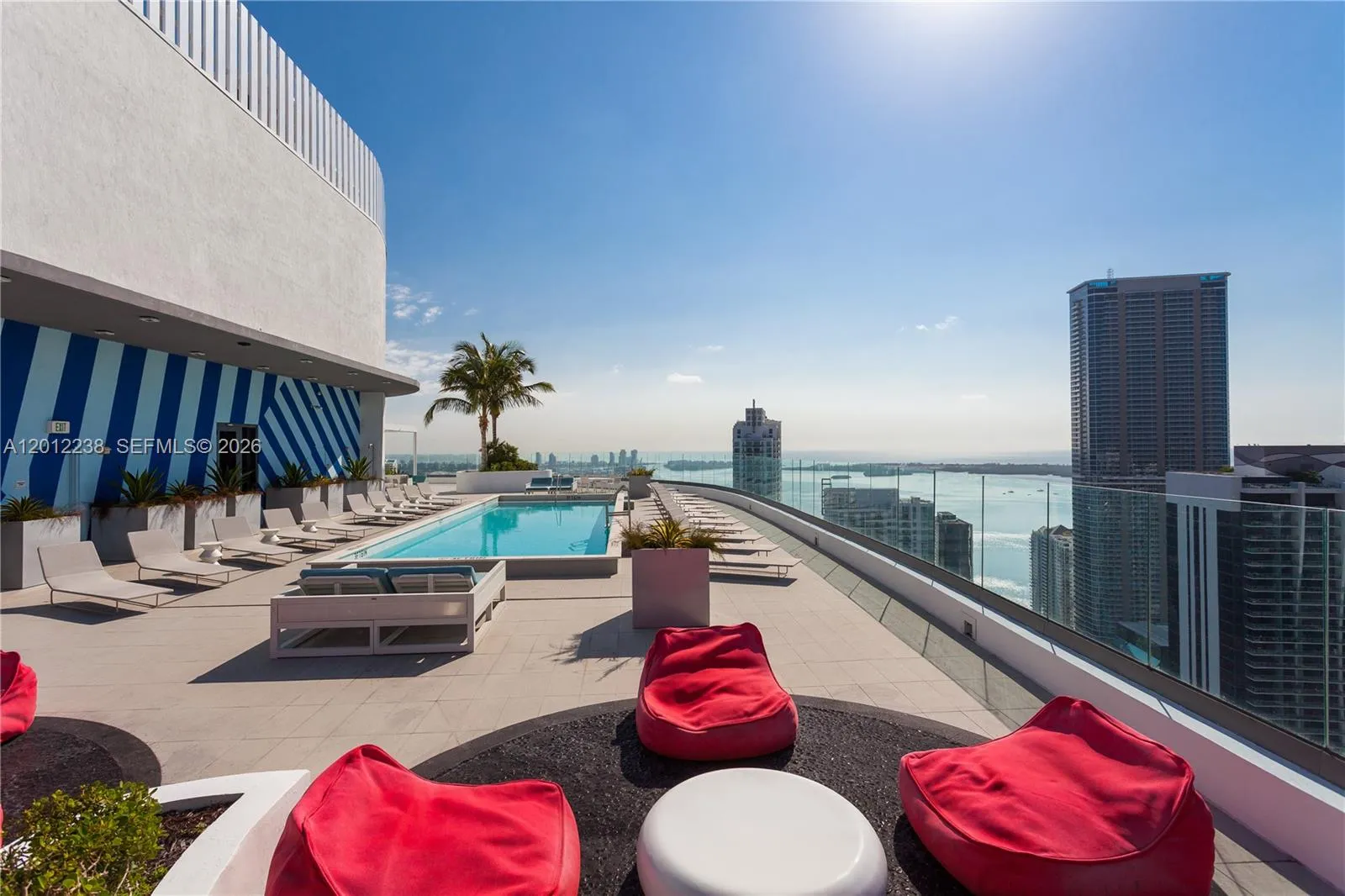 Foto de propiedad en 45 SW 9th Street 1604, Miami, FL 33130 Miami con MLS#