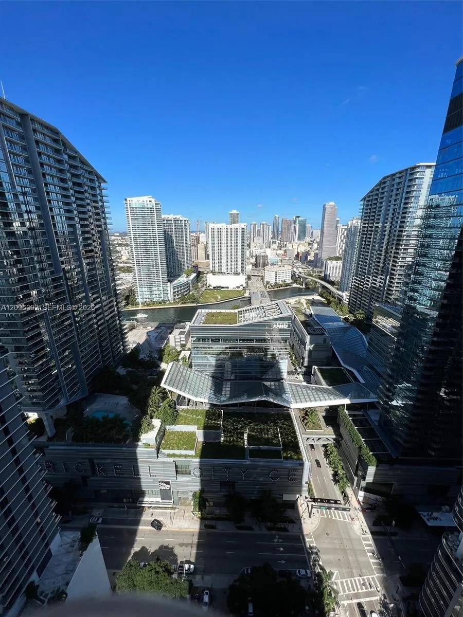 En Renta 45 SW 9th Street 3709, Miami, FL 33130, Miami, FL 33130