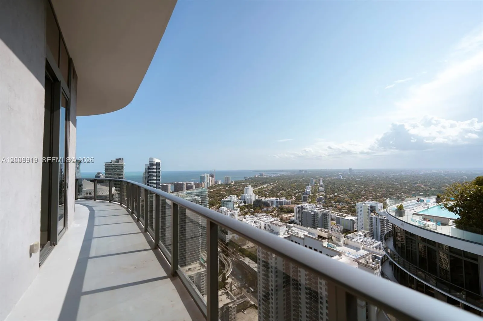 En Renta 45 SW 9th Street 4906, Miami, FL 33130, Miami, FL 33130