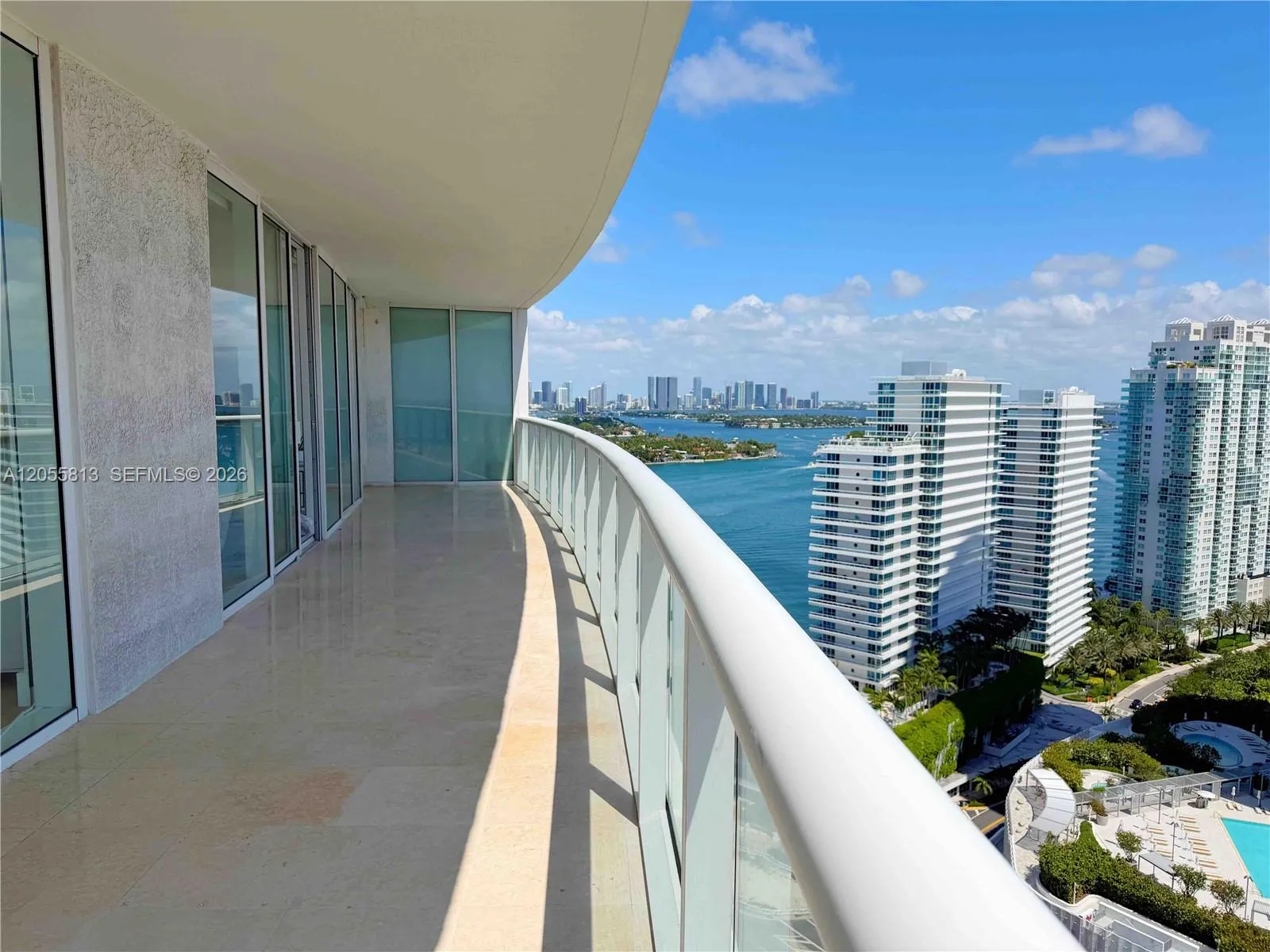 Foto de propiedad en 450 Alton Road 2610, Miami Beach, FL 33139 Miami Beach con MLS# 