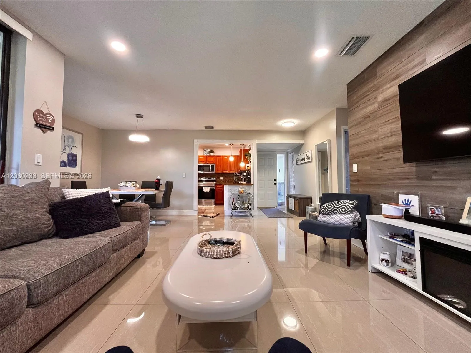 En Venta 4511 S Carambola Circle S 27300, Coconut Creek, FL 33066, Coconut Creek, FL 33066