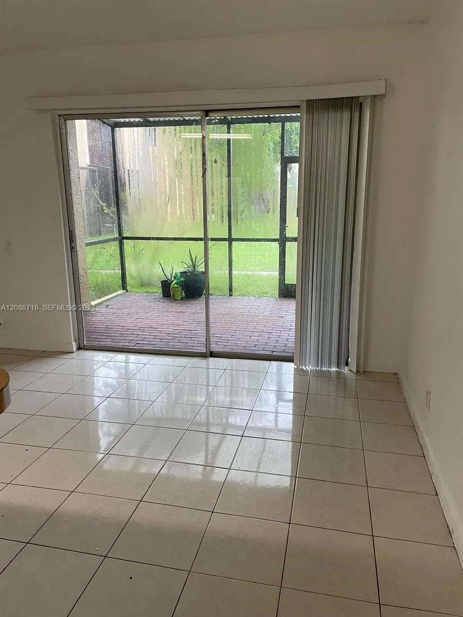 En Renta 4527 Treehouse Lane 3B, Tamarac, FL 33319, Tamarac, FL 33319