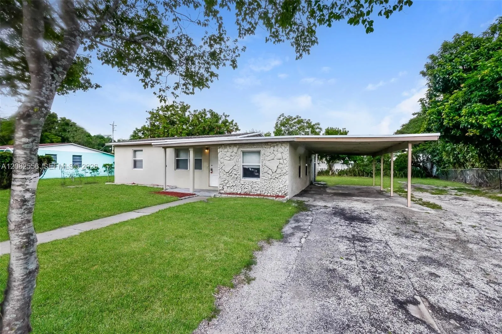 Foto de propiedad en 4531 NE 5th Avenue, Pompano Beach, FL 33064 Pompano Beach con MLS# 