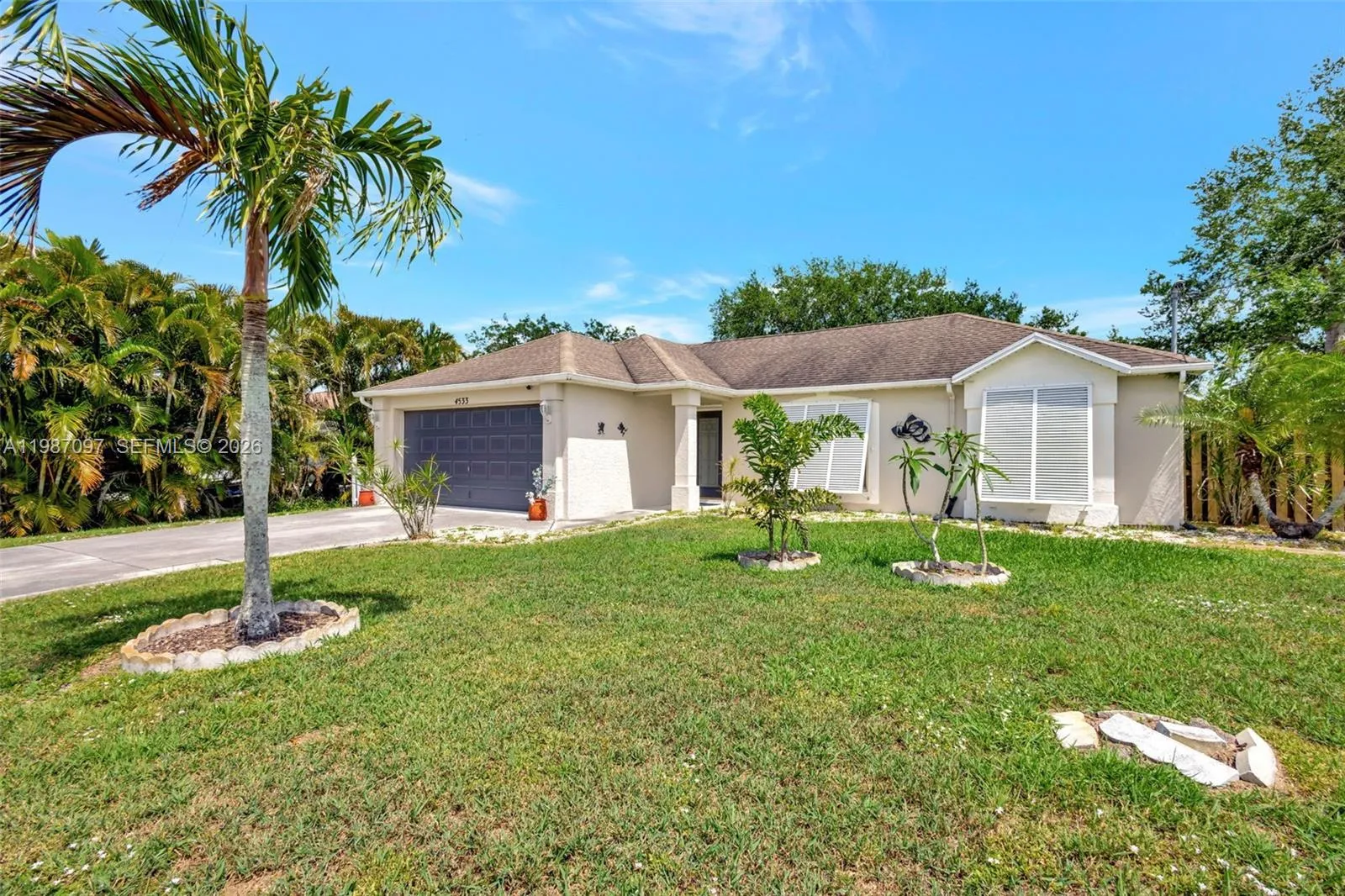 Foto de propiedad en 4533 SW Cacao Street, Port St. Lucie, FL 34953 Port St. Lucie con MLS# 