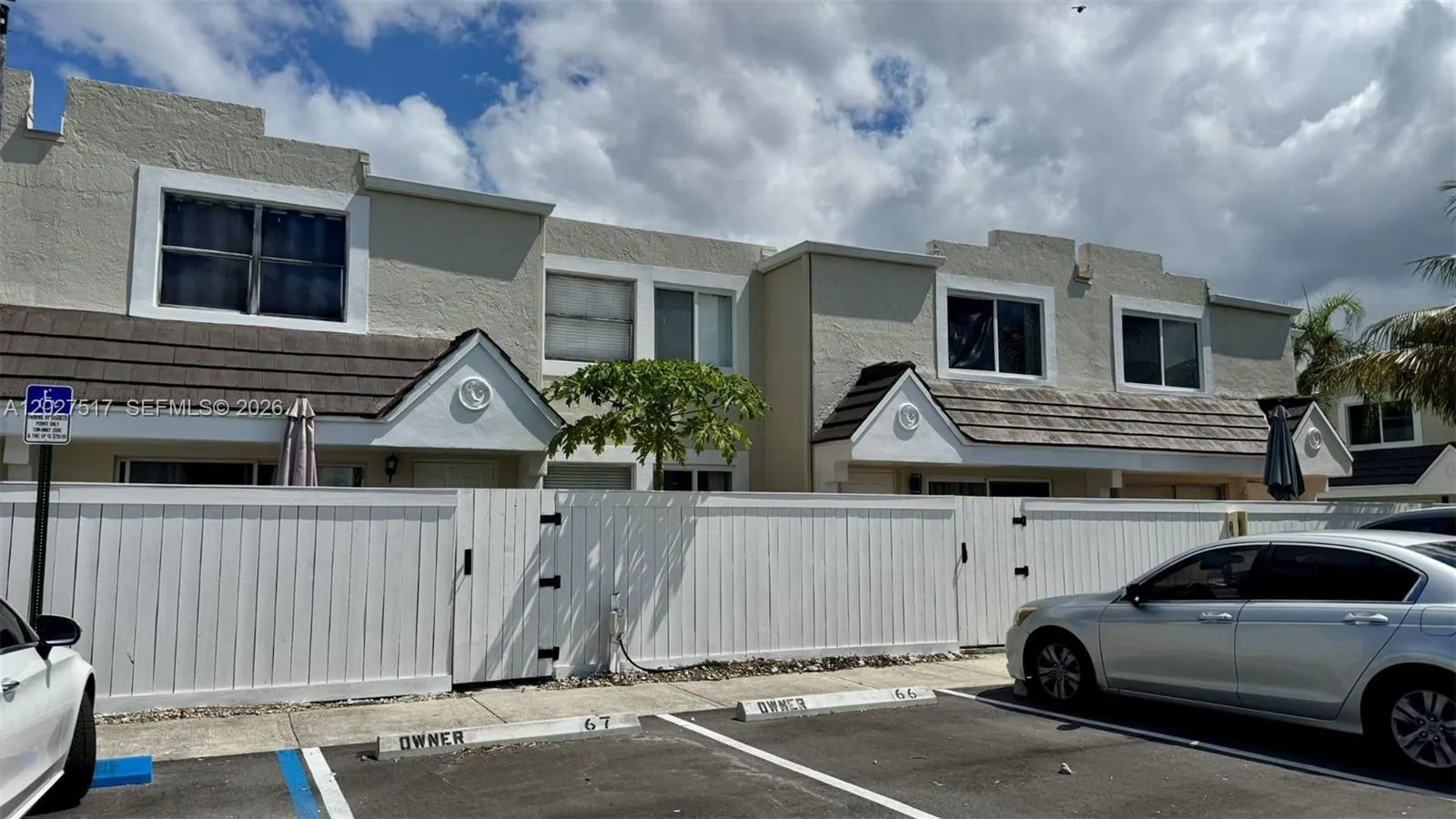 En Venta 4540 SW 68th Ct Circle 43-7, Miami, FL 33155, Miami, FL 33155