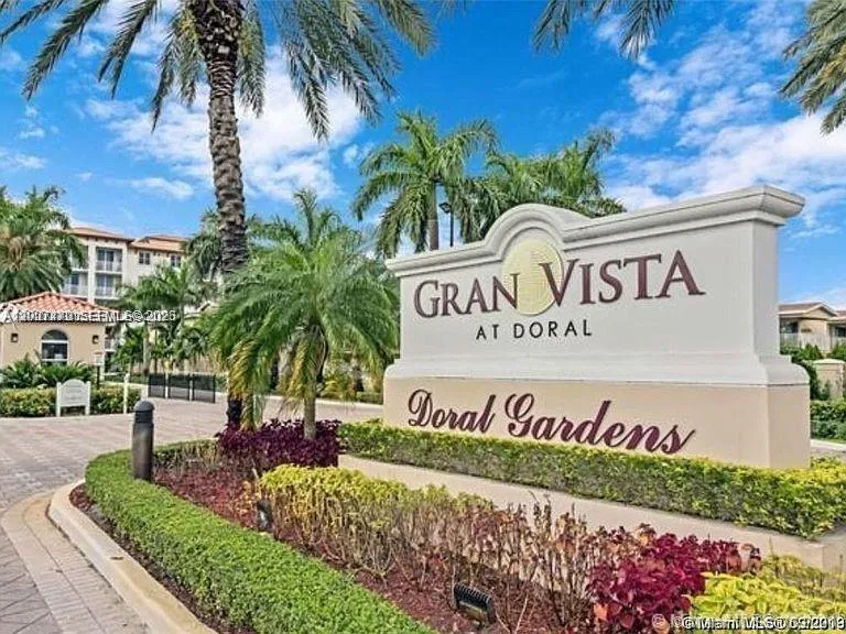 Foto de propiedad en 4544 NW 79th Avenue 1F, Doral, FL 33166 Doral con MLS# 