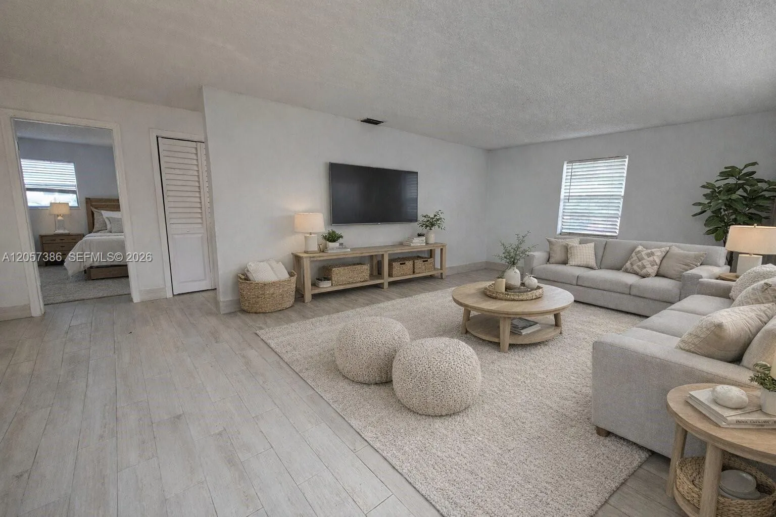 Foto de propiedad en 4621 SW 33rd Avenue 1, Dania Beach, FL 33312 Dania Beach con MLS# 