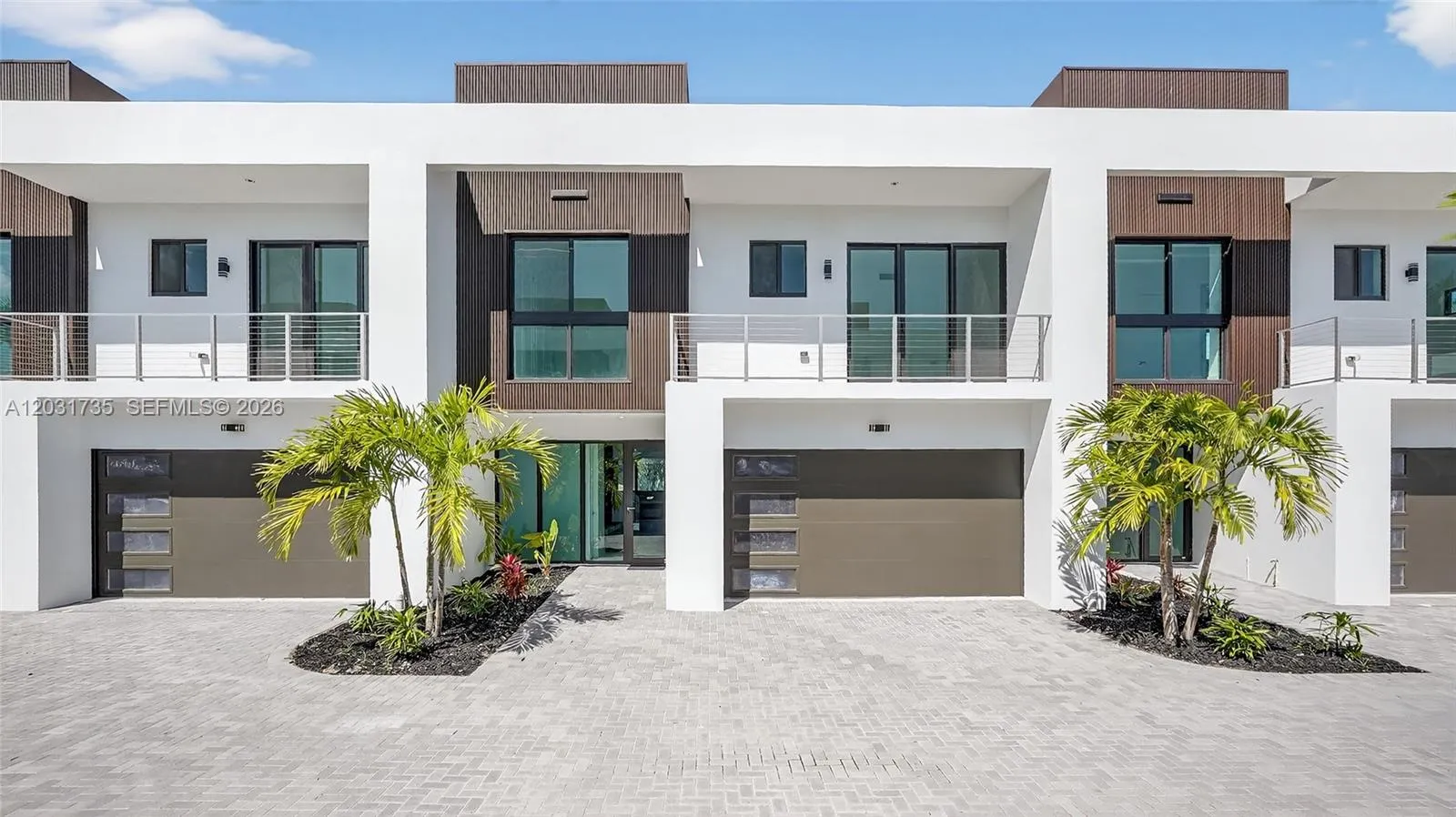 Foto de propiedad en 4624 SW 32nd Avenue A3, Dania Beach, FL 33312 Dania Beach con MLS# 