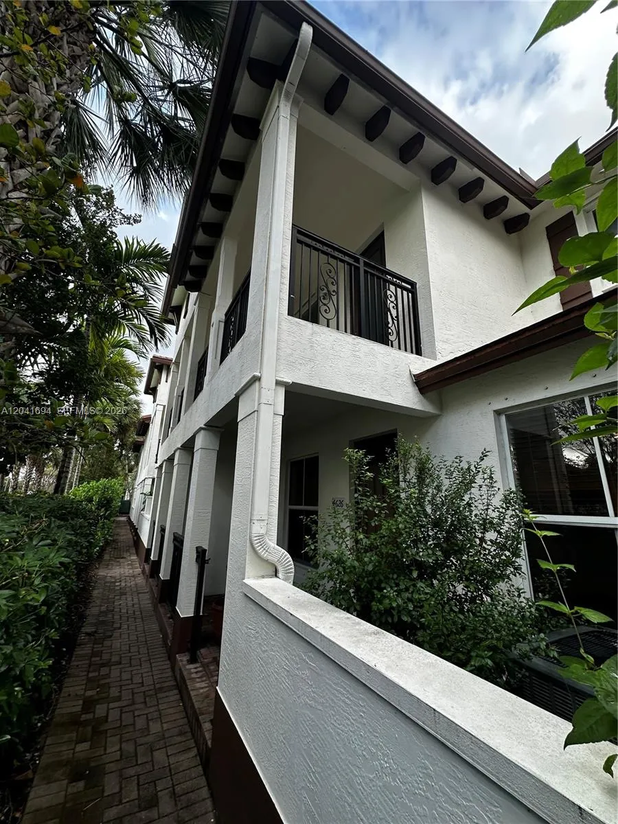 Foto de propiedad en 4626 Monarch Way 0, Coconut Creek, FL 33073 Coconut Creek con MLS# 
