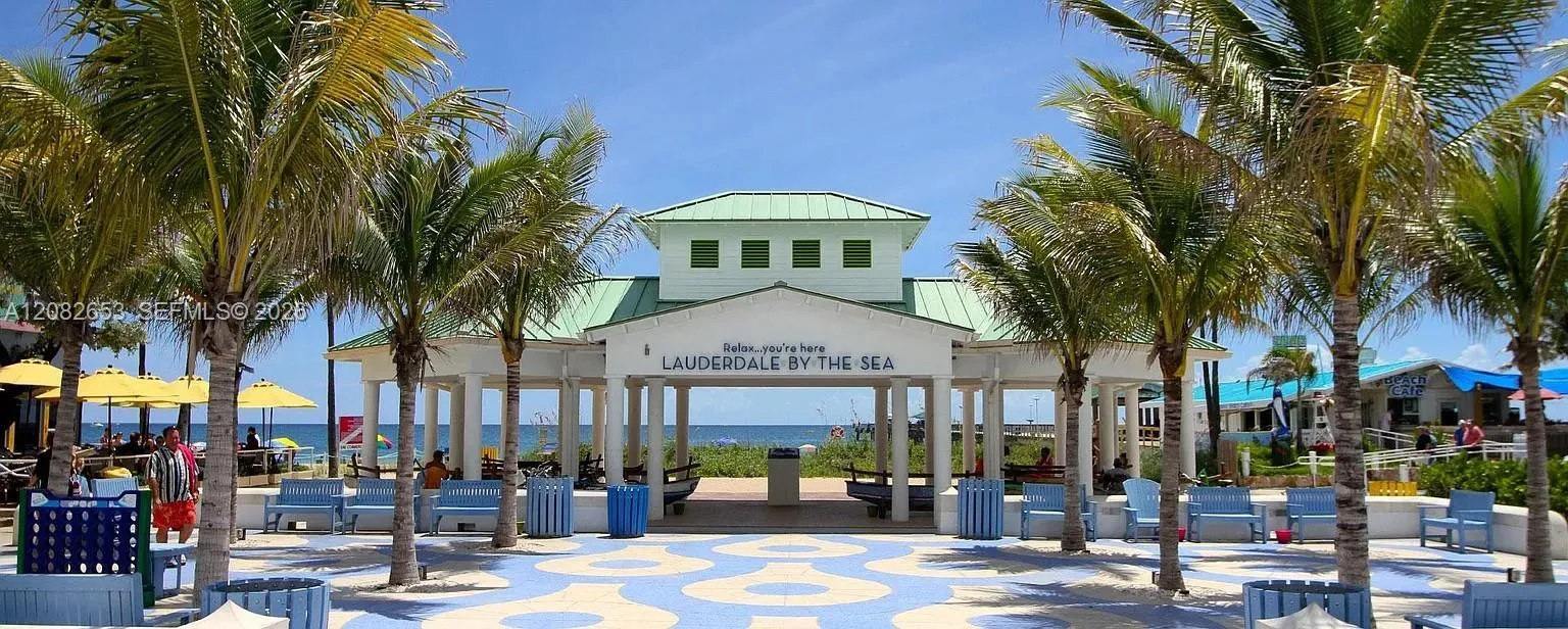 Foto de propiedad en 4627 Bougainvilla Drive 2E, Lauderdale-By-The-Sea, FL 33308 Lauderdale-By-The-Sea con MLS# 