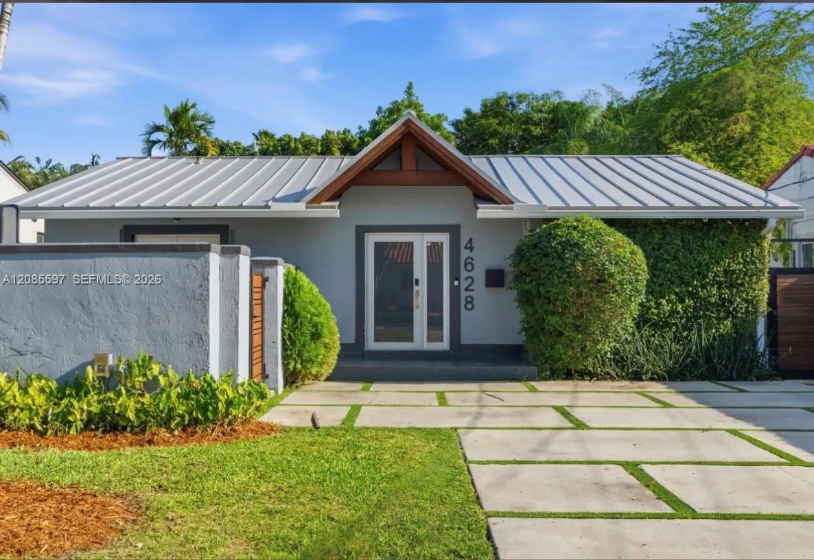 En Renta 4628 SW 10th Street 4628, Miami, FL 33134, Miami, FL 33134