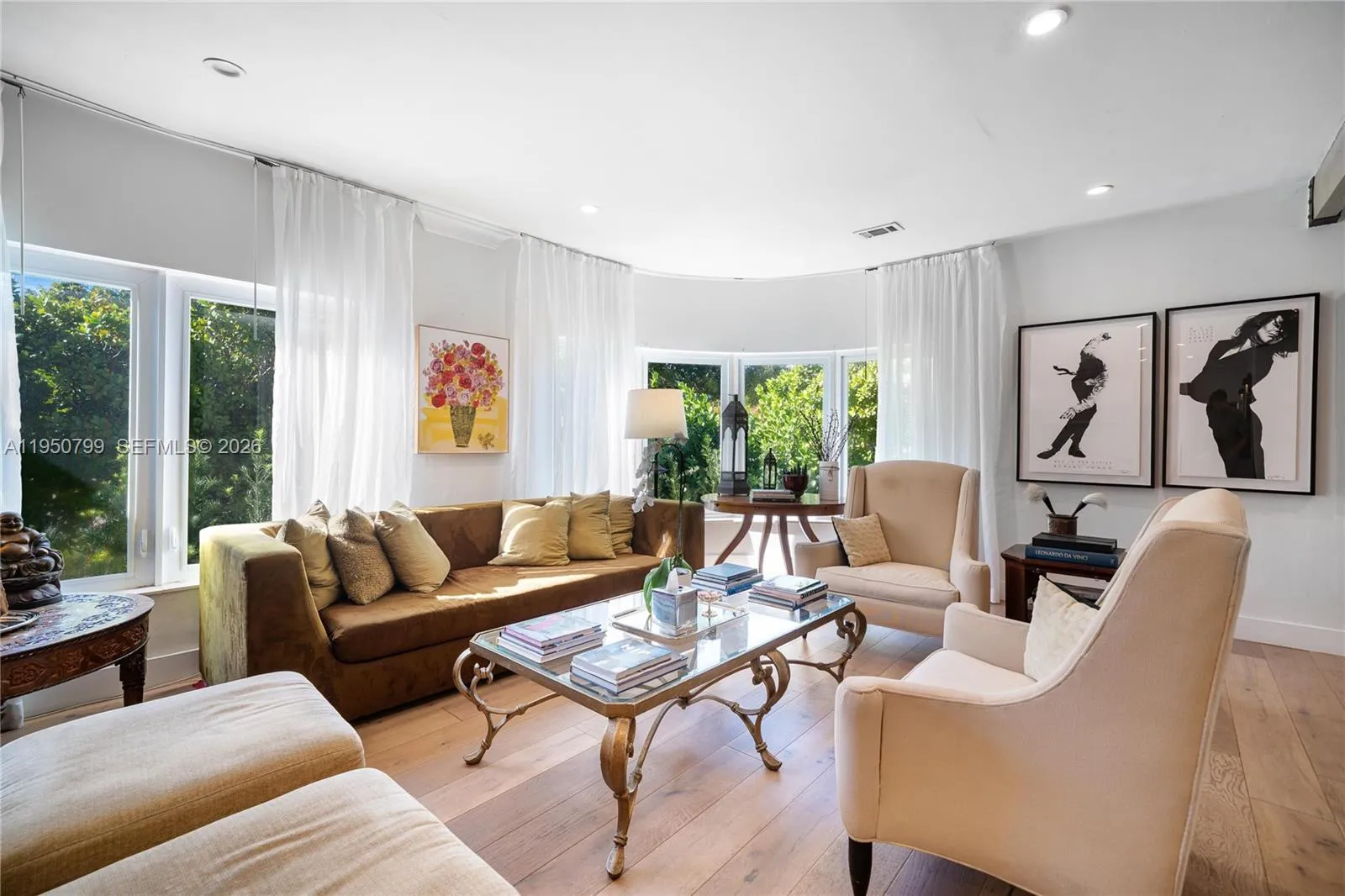 Foto de propiedad en 463 W 62nd Street, Miami Beach, FL 33140 Miami Beach con MLS# 
