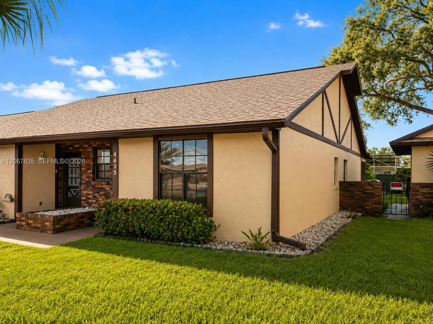 Foto de propiedad en 4633 Vilabella Drive 4633, Sebring, FL 33872 Sebring con MLS# 