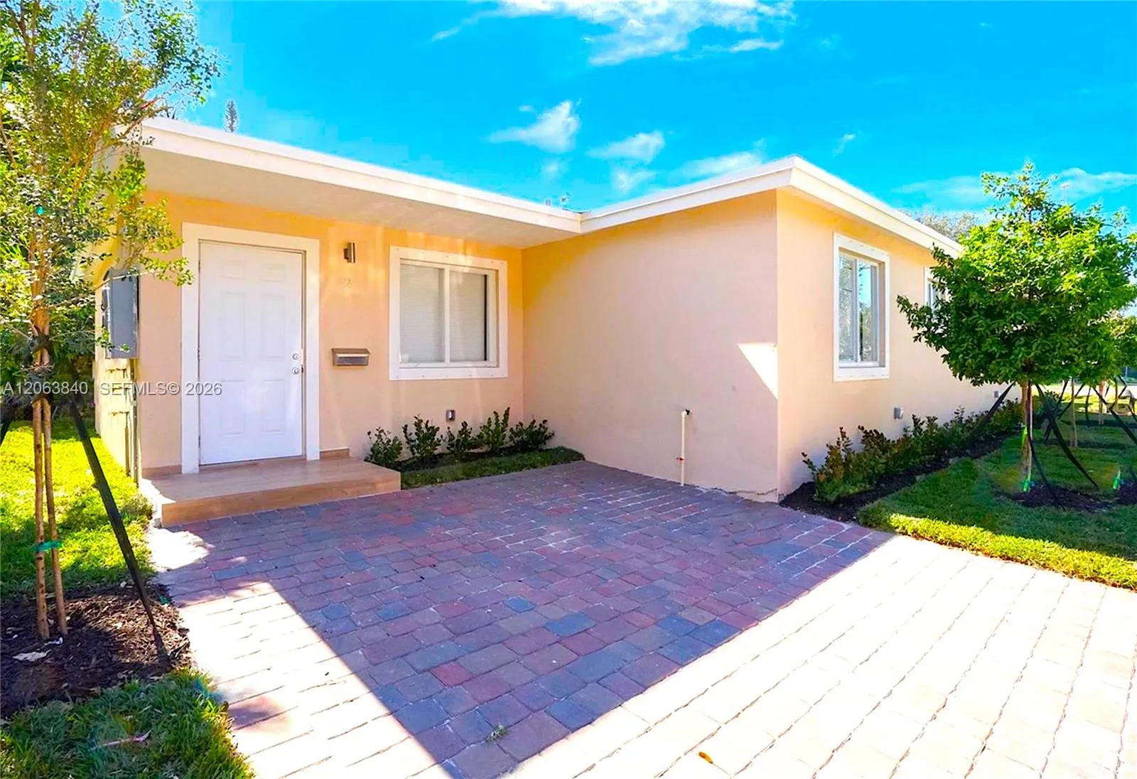 En Renta 4643 NW 15th Court 2, Miami, FL 33142, Miami, FL 33142