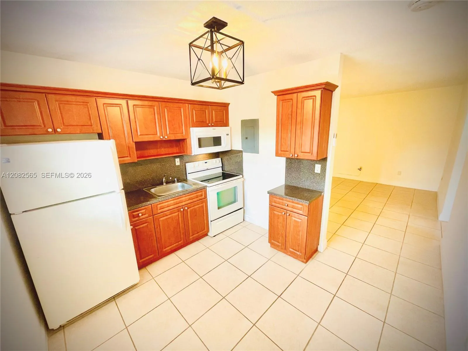 En Renta 47 NW 47th Avenue 14, Miami, FL 33126, Miami, FL 33126