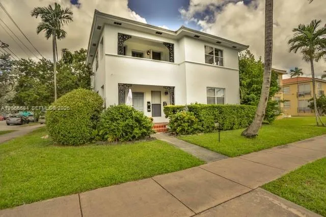 Foto de propiedad en 47 Sidonia Avenue 47, Coral Gables, FL 33134 Coral Gables con MLS# 
