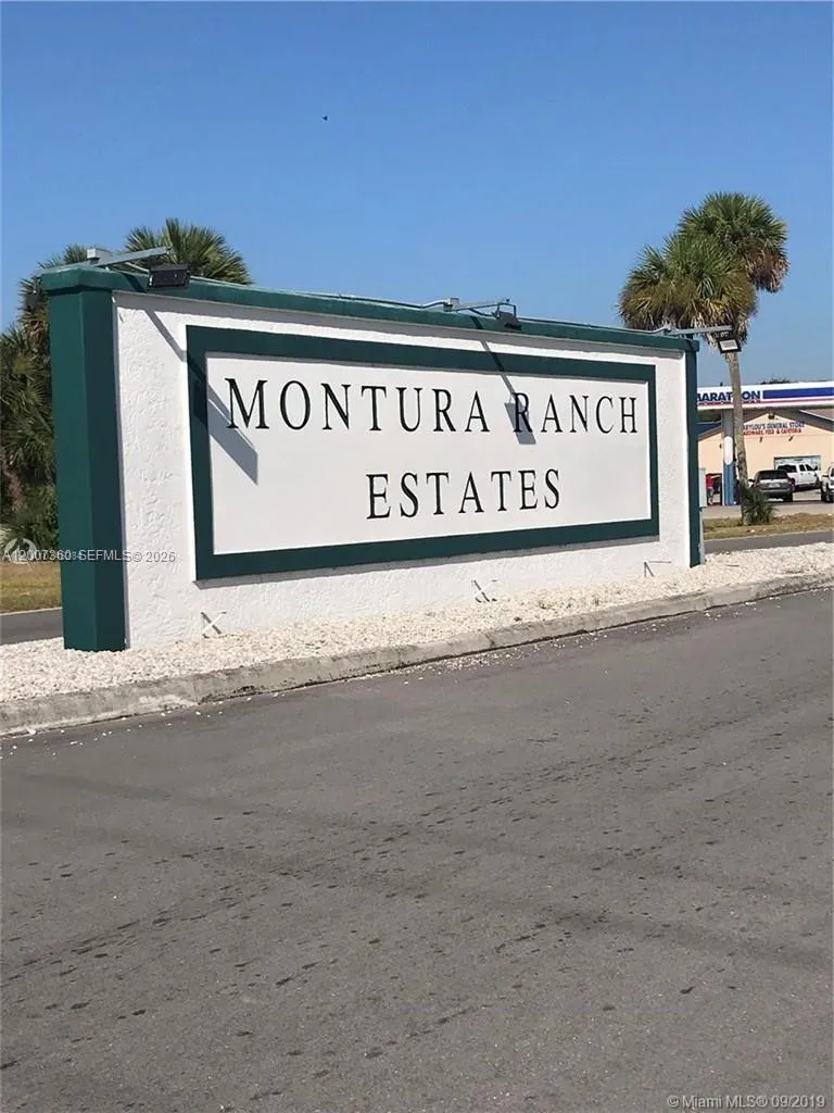 Foto de propiedad en 470 N Cabbage Palm Street, Clewiston, FL 33440 Clewiston con MLS# 