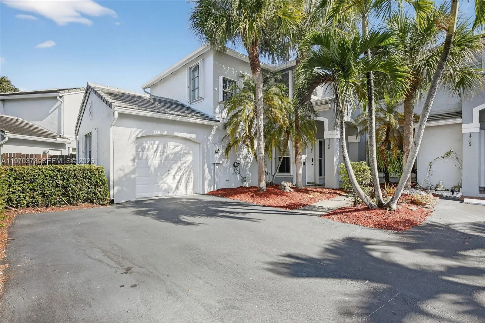 Vendido 4700 Grapevine Way, Davie, FL 33331, Davie, FL 33331