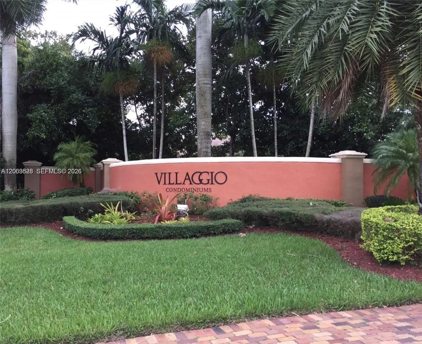 Foto de propiedad en 4704 SW 160th Avenue 222, Miramar, FL 33027 Miramar con MLS# 