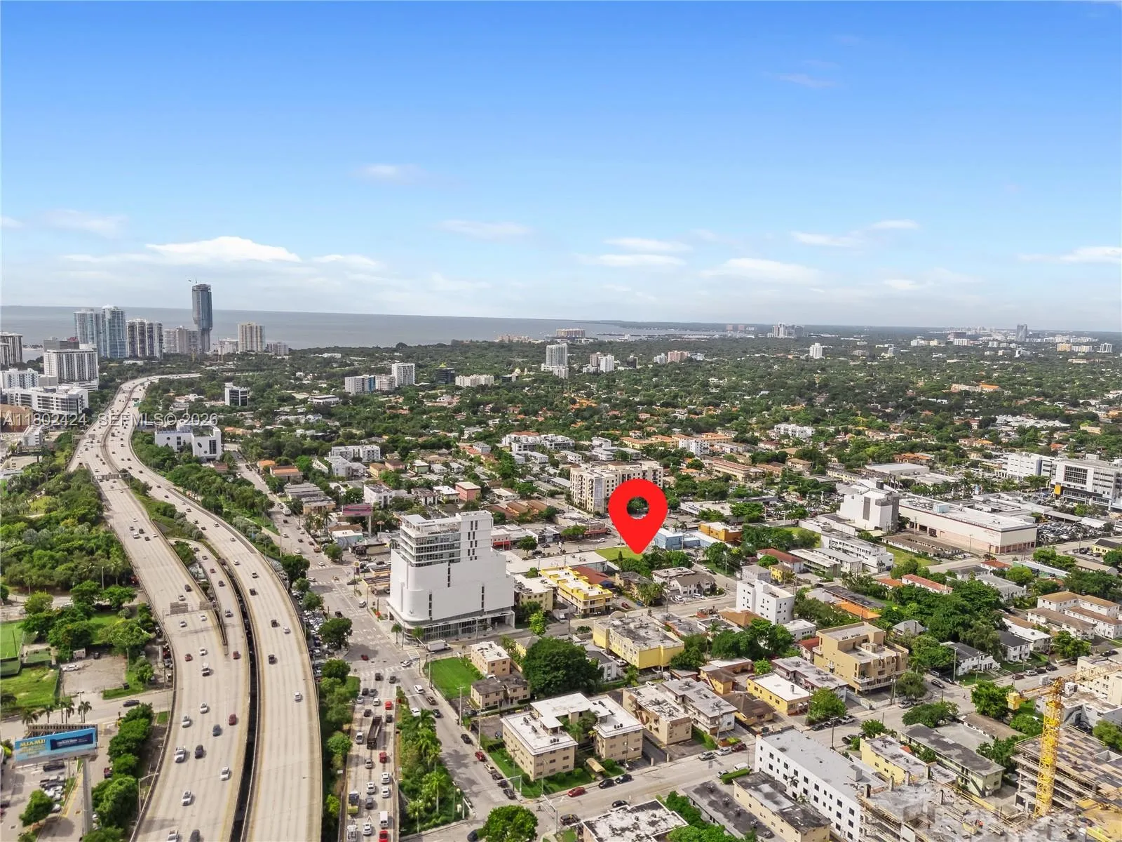 Foto de propiedad en 471 & 719 SW 8th St & 5th Avenue, Miami, FL 33130 Miami con MLS# 
