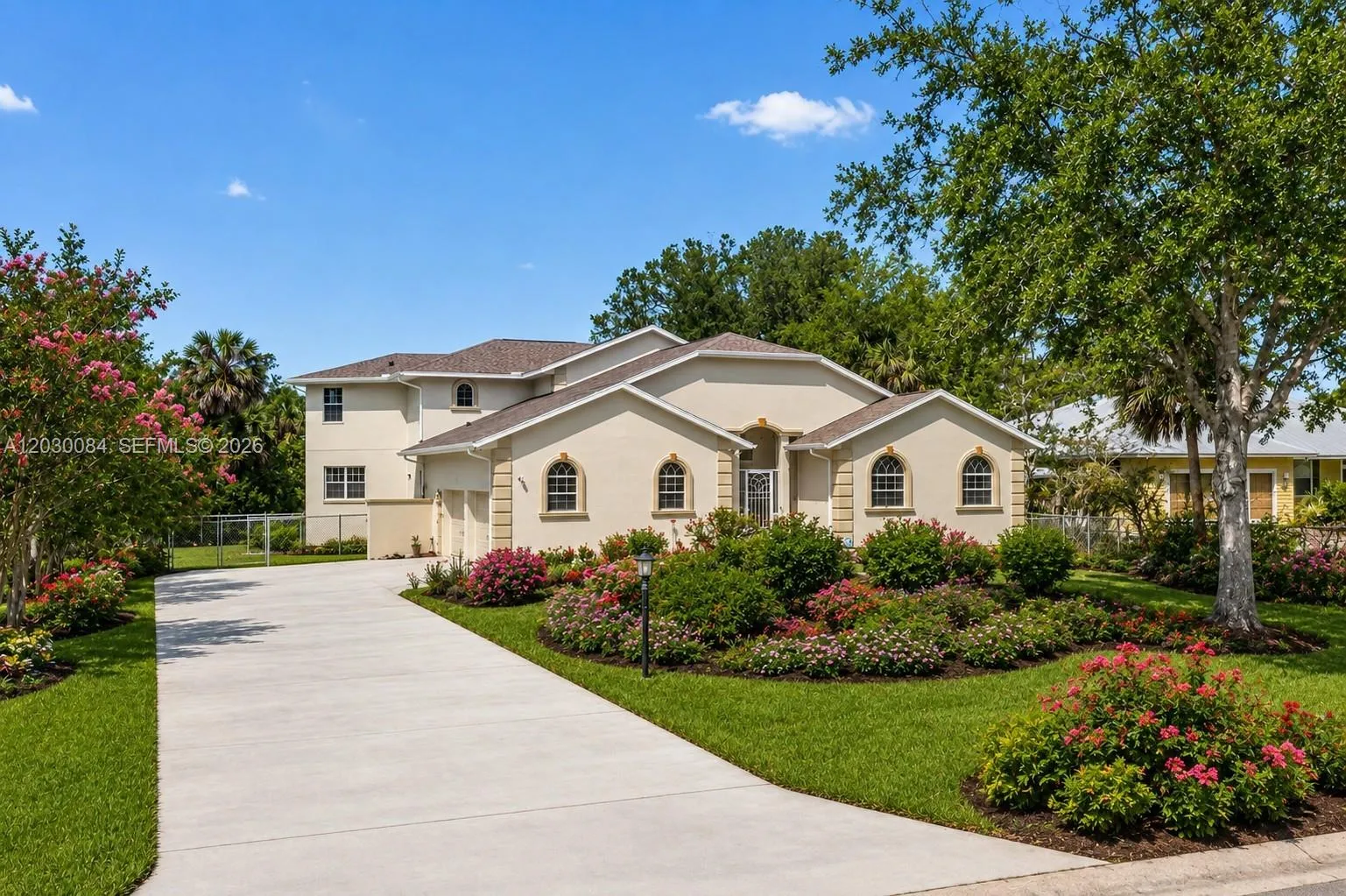 Foto de propiedad en 474 N Afterglow Circle, Crystal River, FL 34429 Crystal River con MLS# 