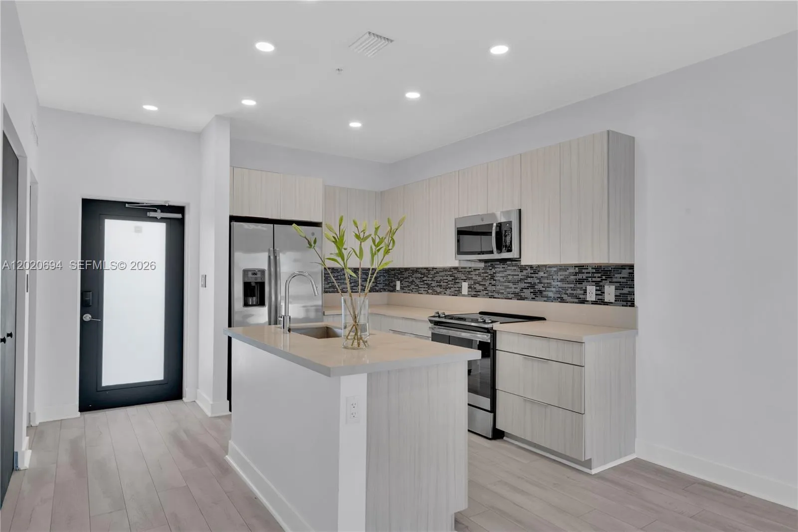 Vendido 4740 NW 84th Court 38, Doral, FL 33166, Doral, FL 33166