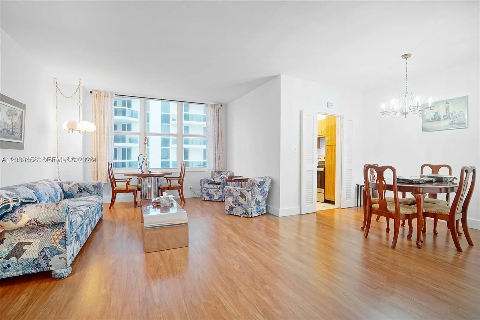 Foto de propiedad en 4747 Collins Avenue 1108, Miami Beach, FL 33140 Miami Beach con MLS# 