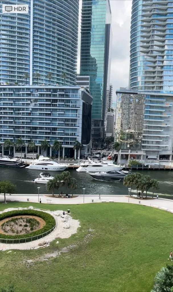 Foto de propiedad en 475 Brickell Avenue 808, Miami, FL 33131 Miami con MLS#