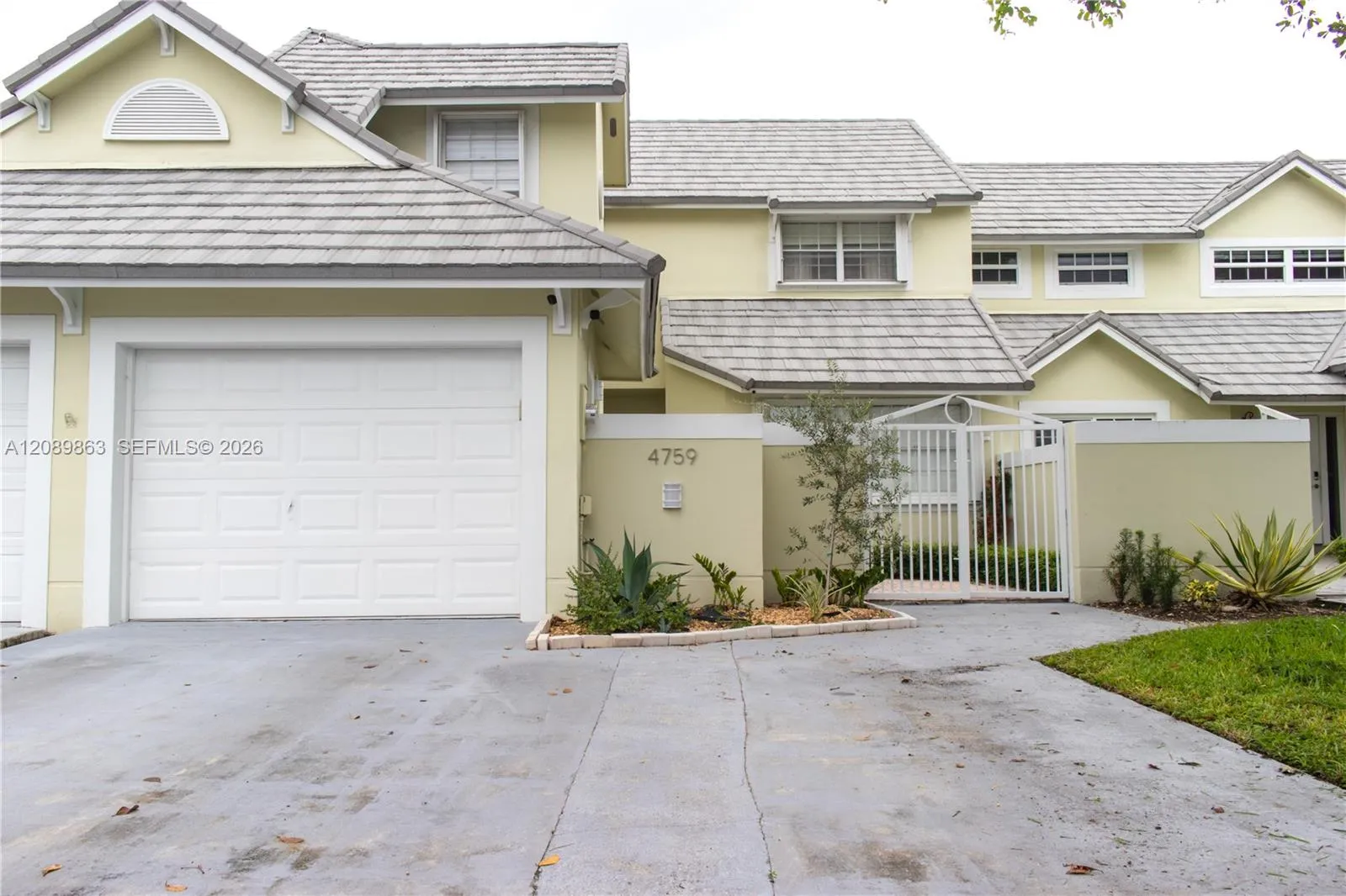 En Venta 4759 NW 98th Place, Doral, FL 33178, Doral, FL 33178