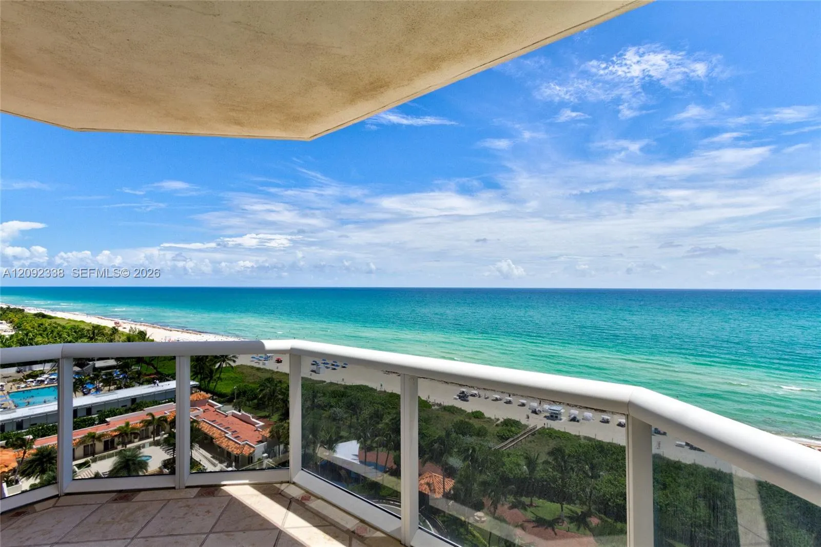 Foto de propiedad en 4775 Collins Avenue 1201, Miami Beach, FL 33140 Miami Beach con MLS# 