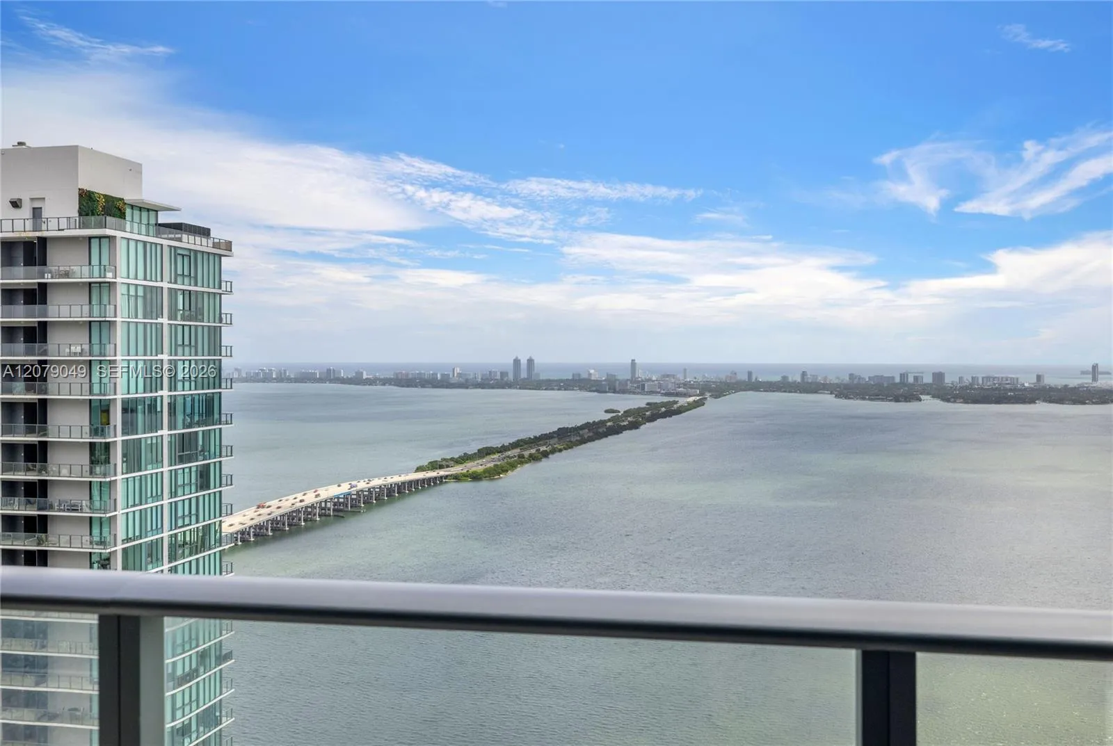 Foto de propiedad en 480 NE 31st Street 4706, Miami, FL 33137 Miami con MLS#