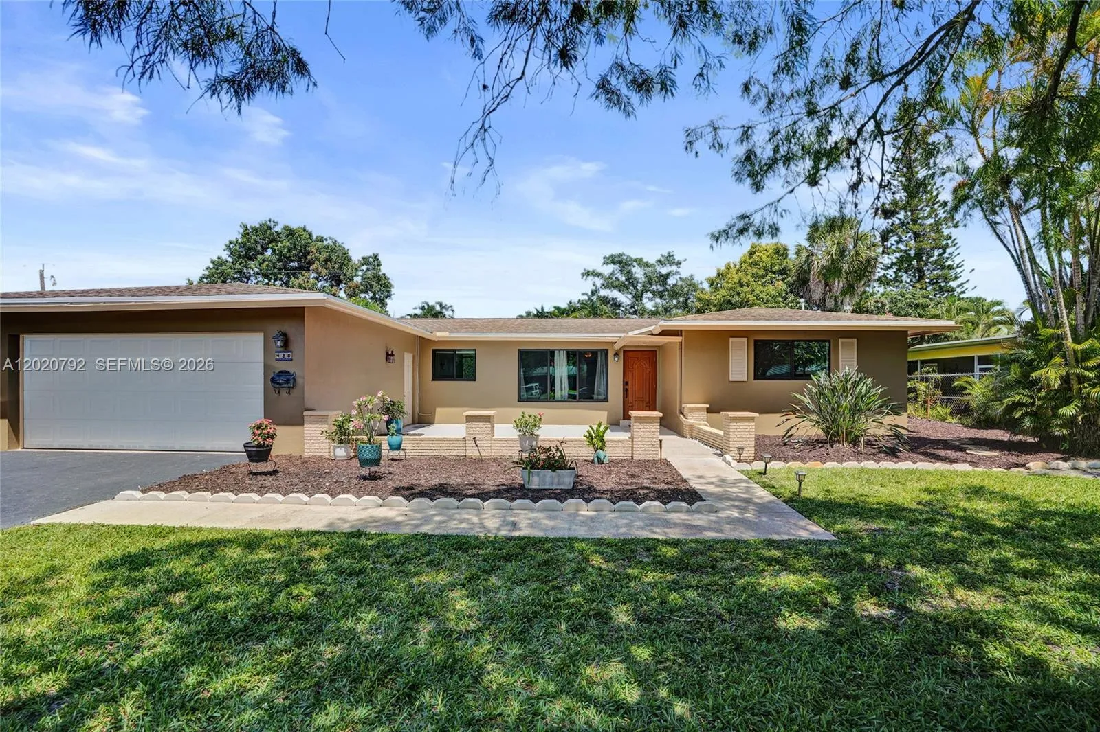Vendido 480 SW 55th Avenue, Plantation, FL 33317, Plantation, FL 33317