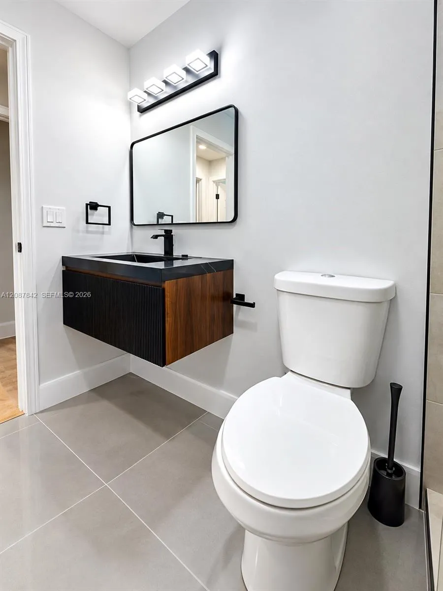 En Renta 4804 Garden Avenue B, West Palm Beach, FL 33405, West Palm Beach, FL 33405