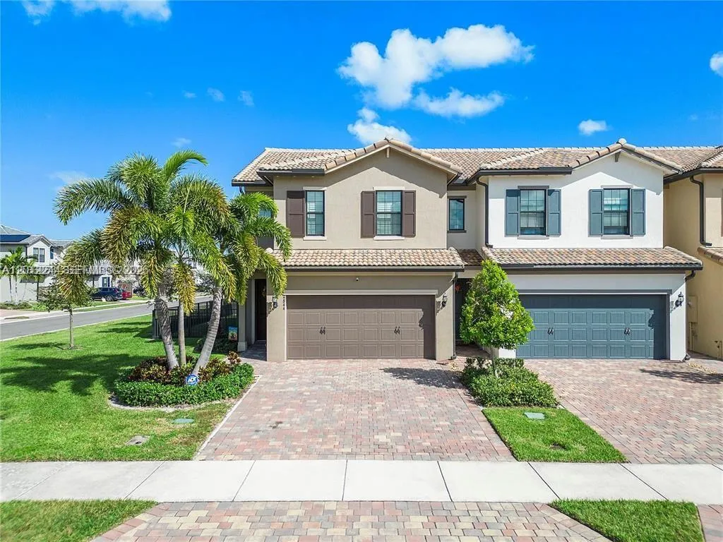 Vendido 4844 San Fratello Circle, Lake Worth, FL 33467, Lake Worth, FL 33467