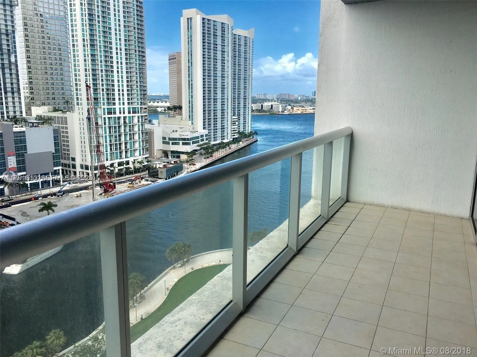 Foto de propiedad en 485 Brickell Avenue 1903, Miami, FL 33131 Miami con MLS# 