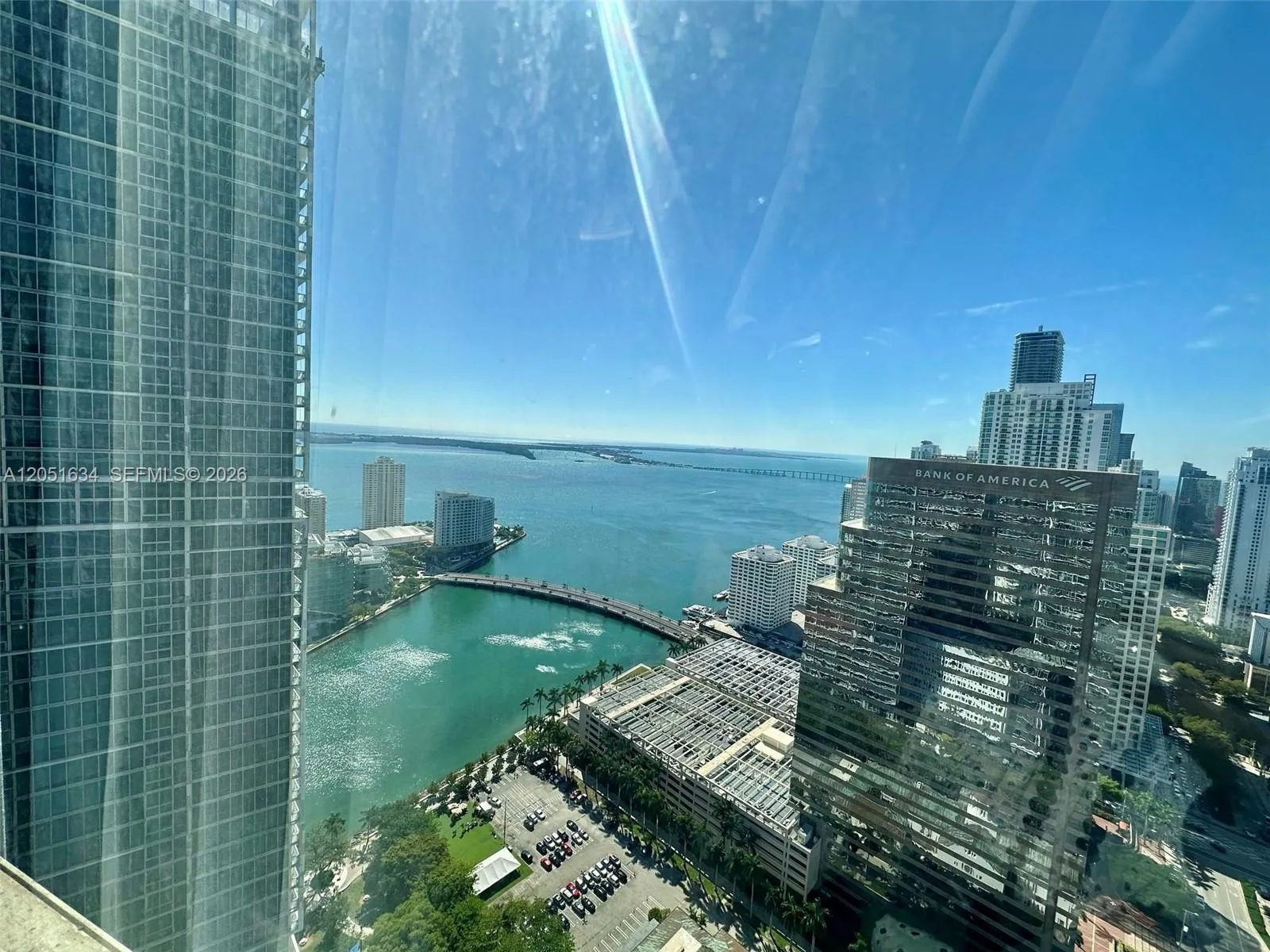 Foto de propiedad en 485 Brickell Avenue 4408, Miami, FL 33131 Miami con MLS# 