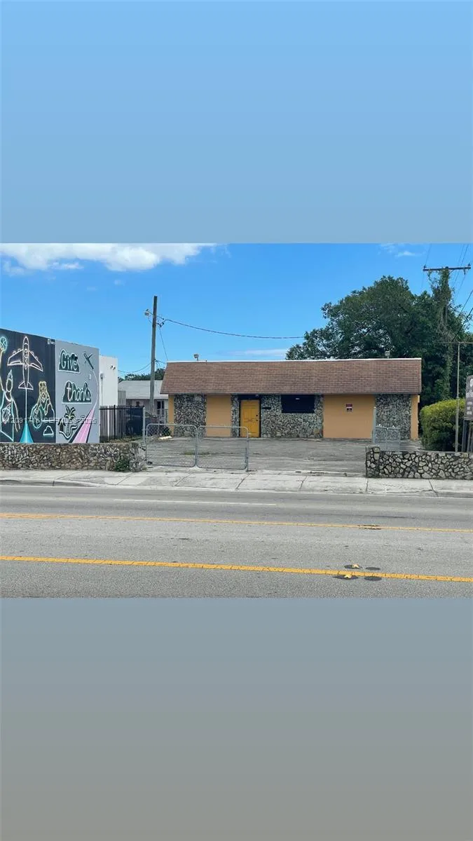 En Venta 4875 NW 7th Avenue, Miami, FL 33127, Miami, FL 33127