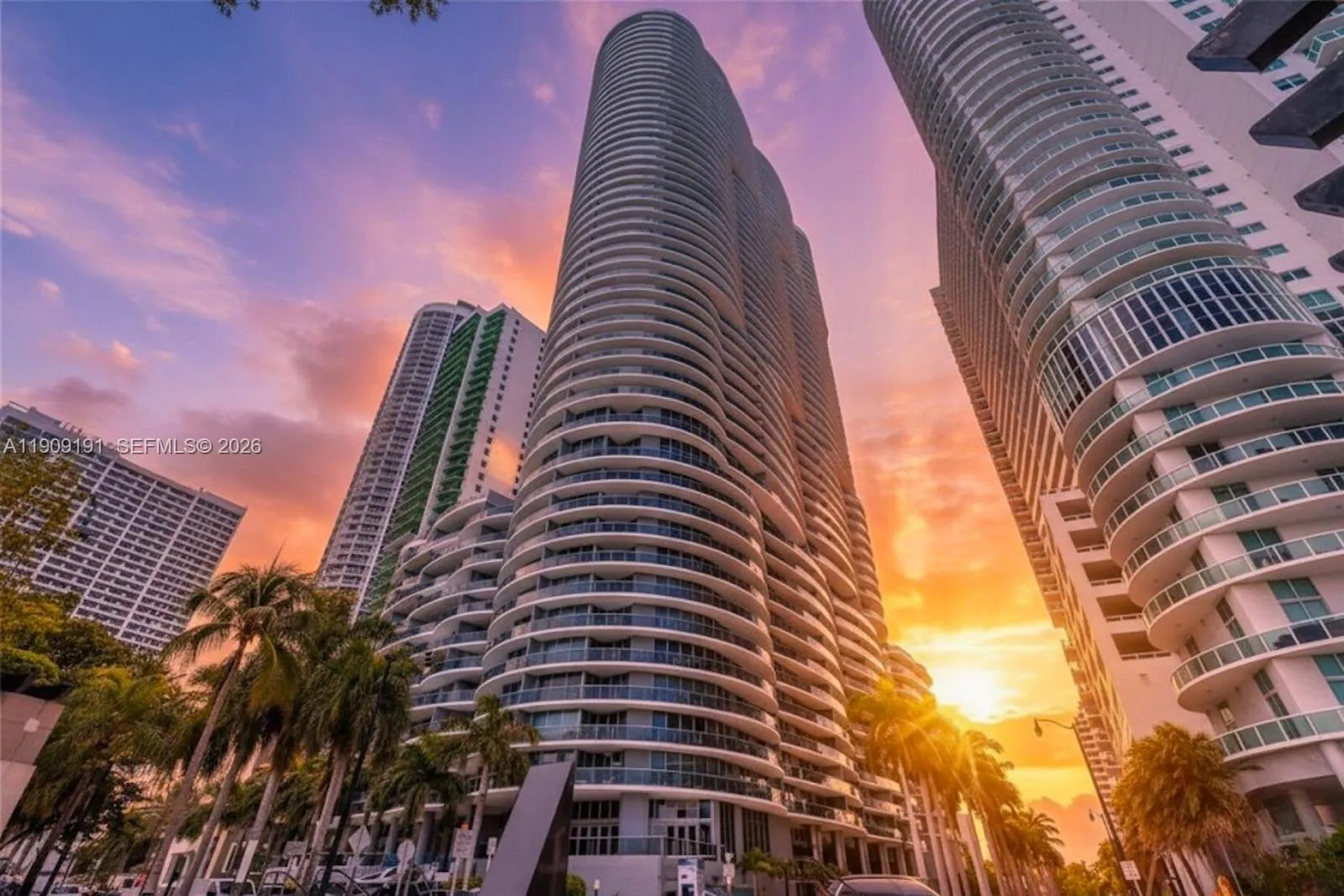 Foto de propiedad en 488 NE 18th Street 1209, Miami, FL 33132 Miami con MLS#