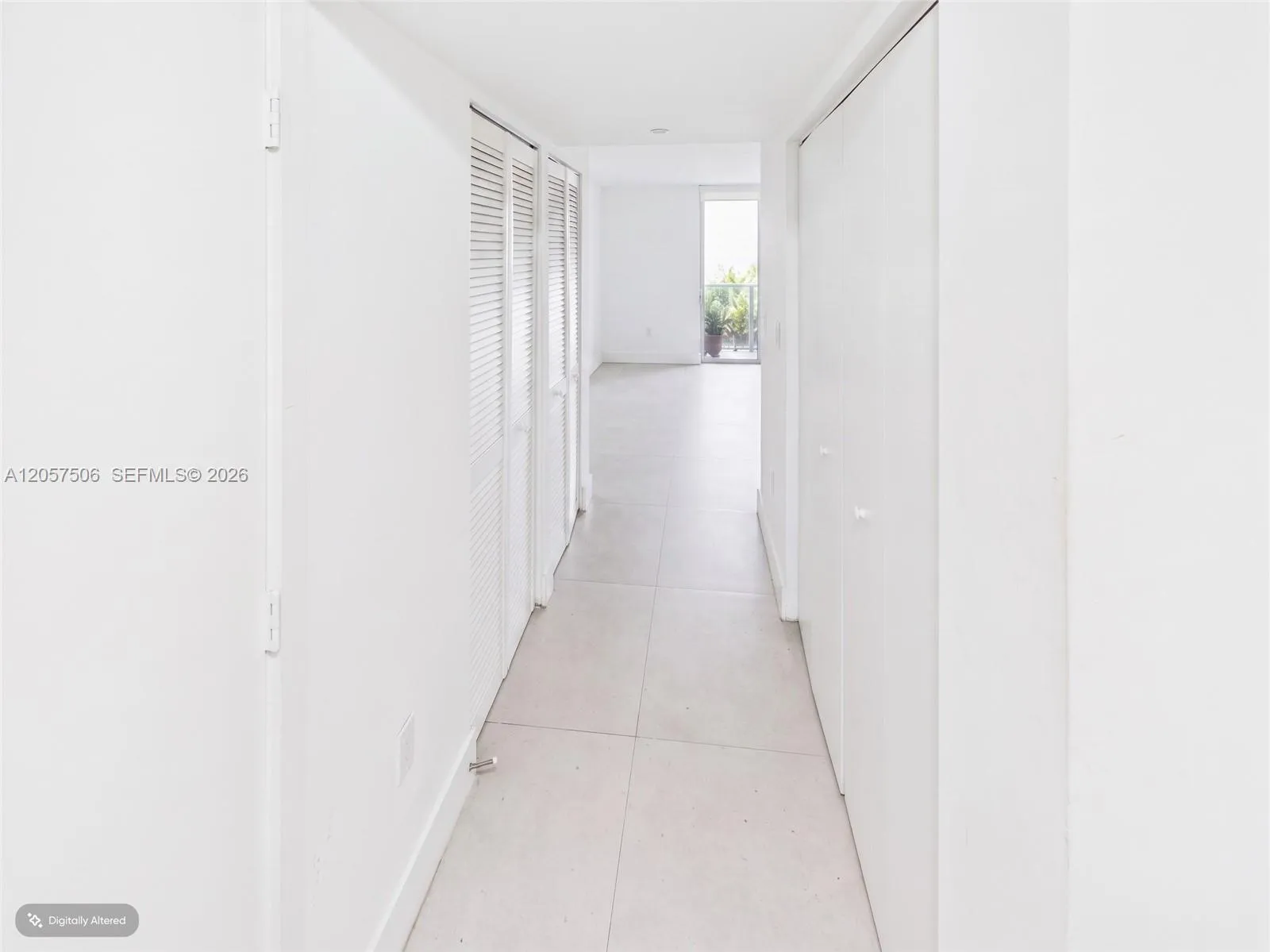 Foto de propiedad en 488 NE 18th Street 203, Miami, FL 33132 Miami con MLS#