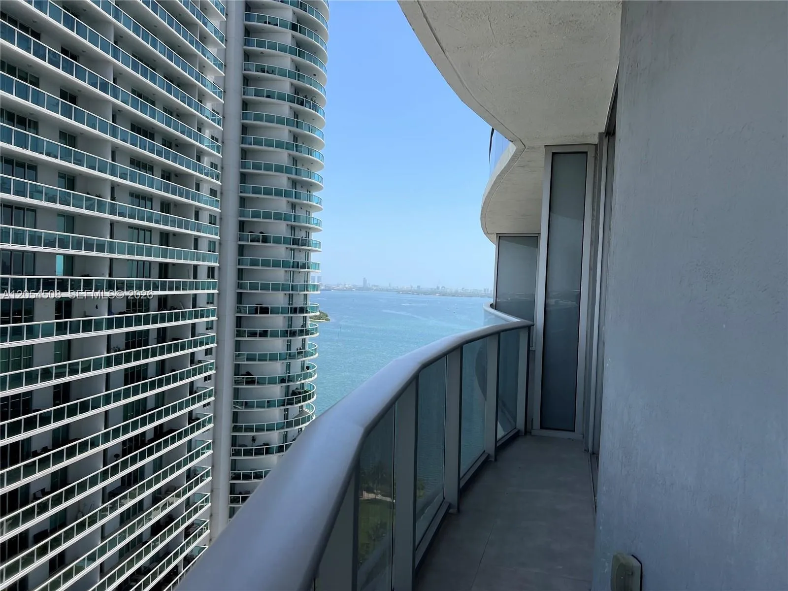 En Renta 488 NE 18th Street 2301, Miami, FL 33132, Miami, FL 33132