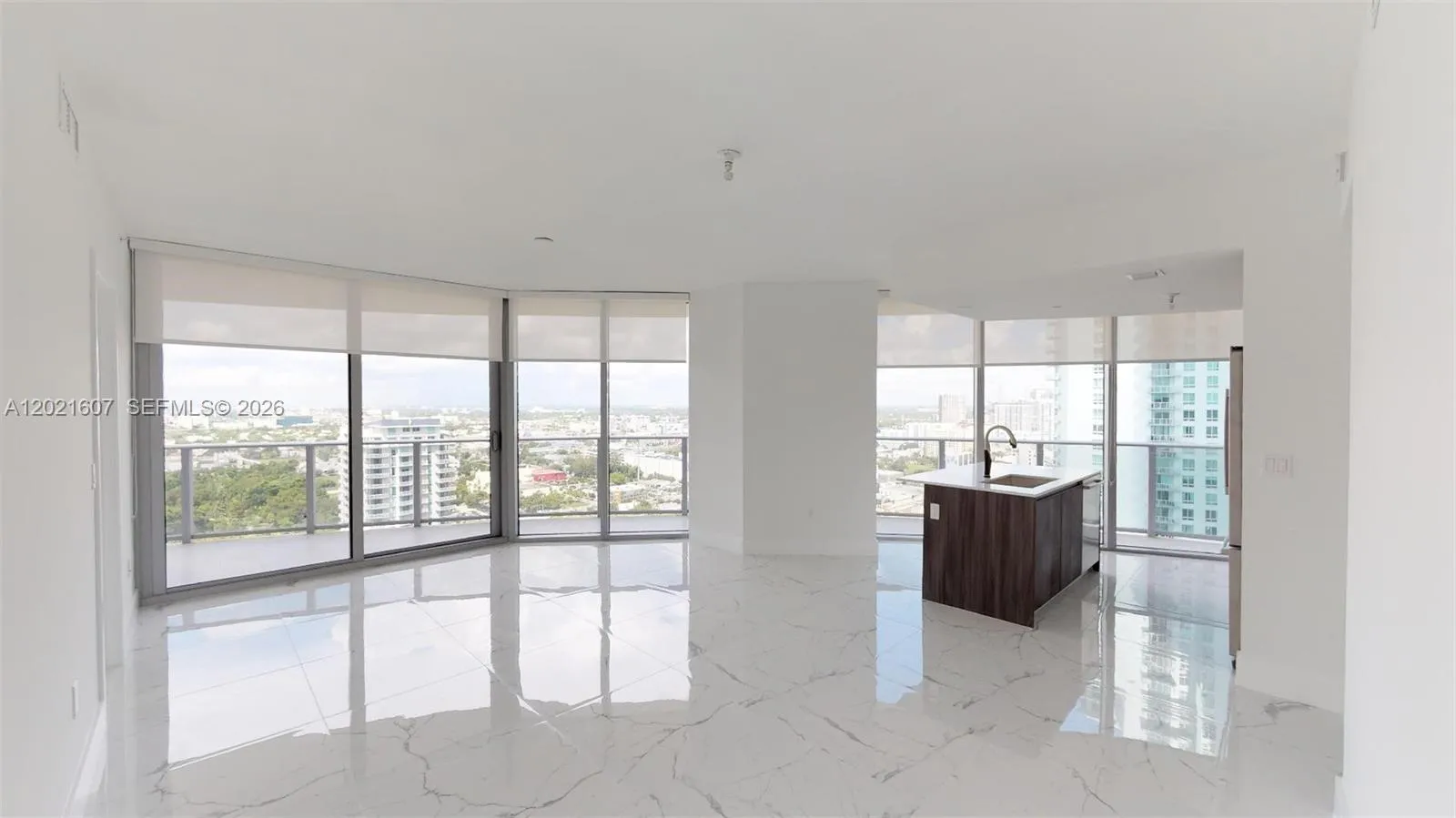 Vendido 488 NE 18th Street 2401, Miami, FL 33132, Miami, FL 33132