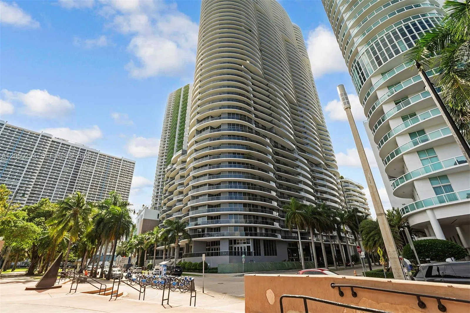 Vendido 488 NE 18th Street 3903, Miami, FL 33132, Miami, FL 33132
