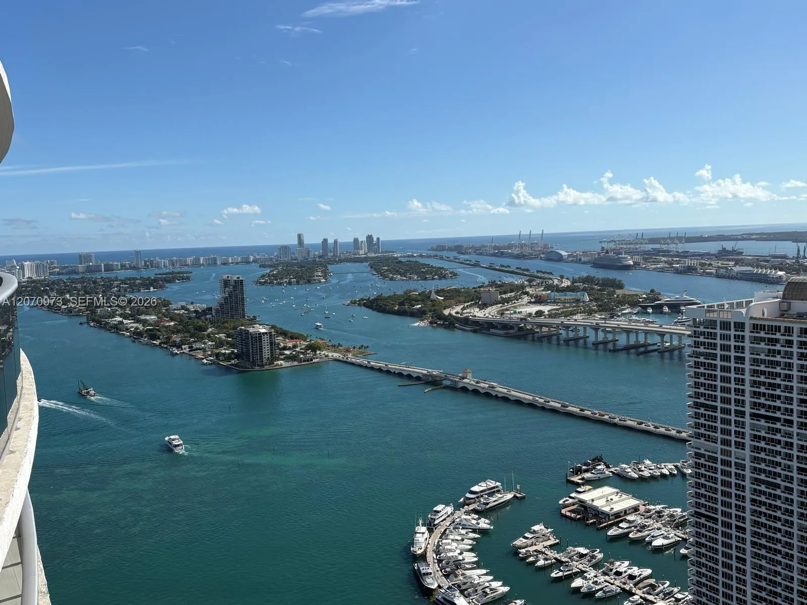 Foto de propiedad en 488 NE 18th Street 4408, Miami, FL 33132 Miami con MLS#