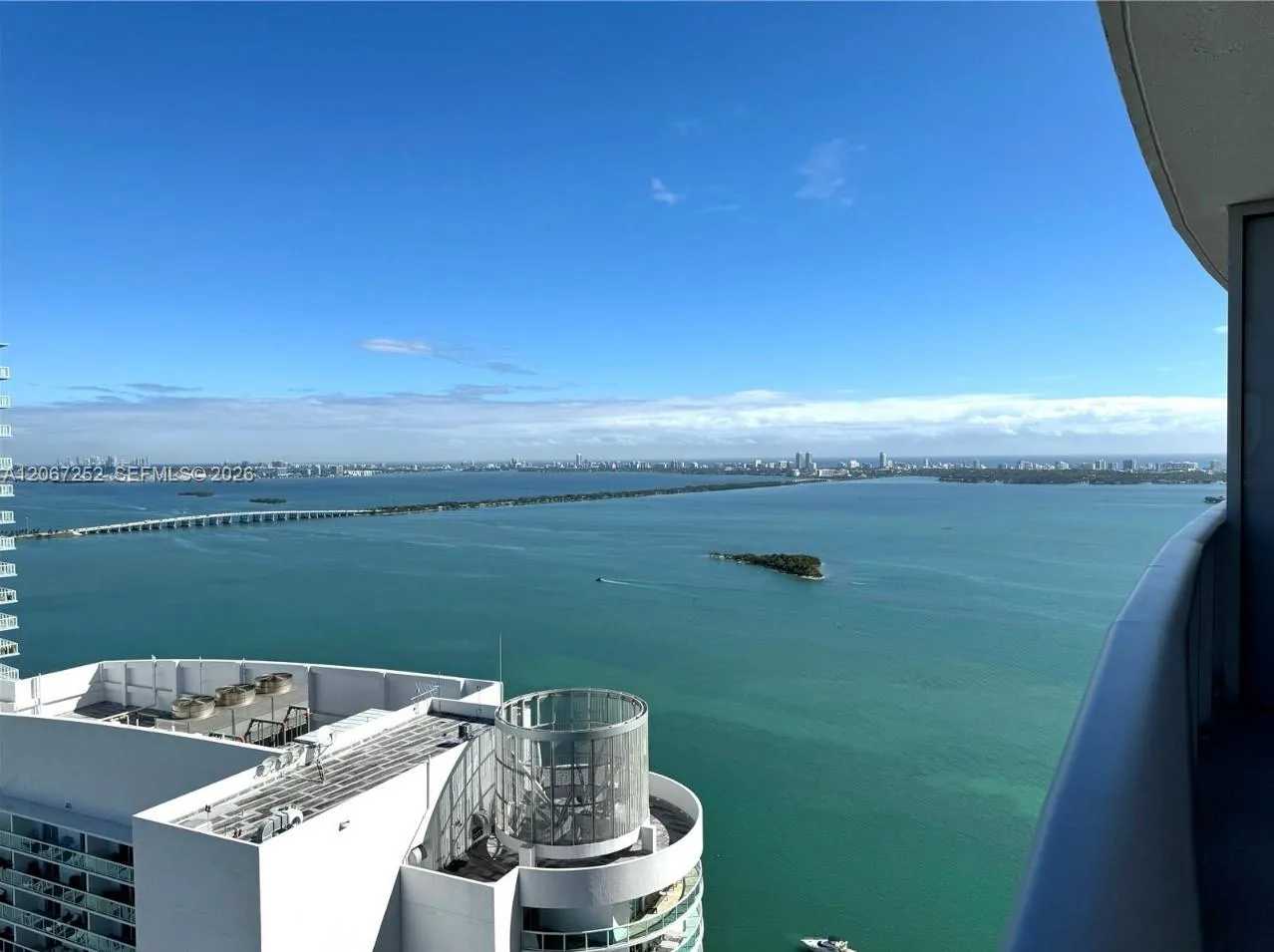 Foto de propiedad en 488 NE 18th Street 5005, Miami, FL 33132 Miami con MLS#