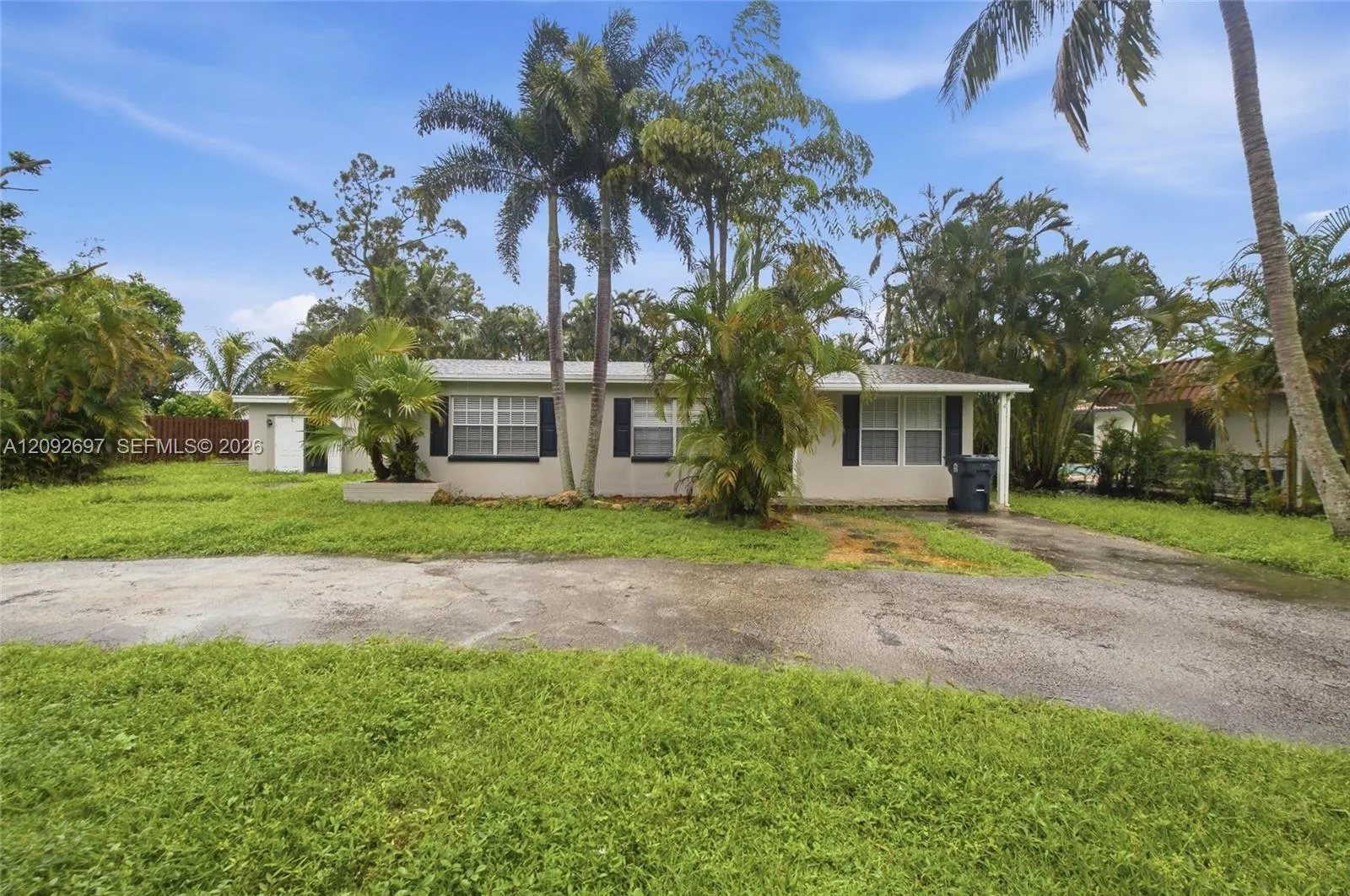 En Venta 49 W Mango Road, Lake Worth, FL 33467, Lake Worth, FL 33467
