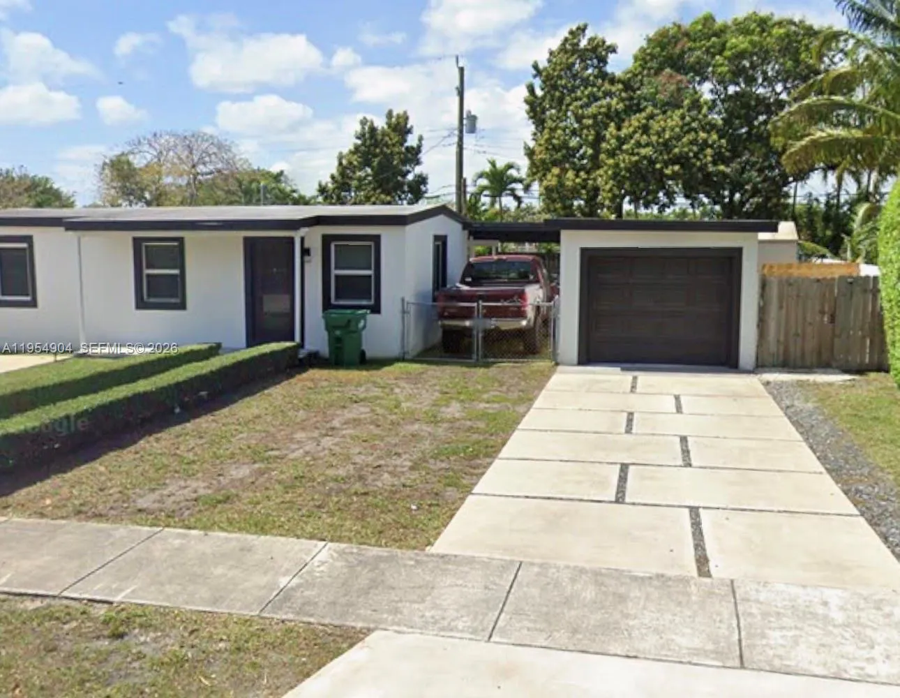 Alquilada 4910 SW 98th Ave Road a, Miami, FL 33165, Miami, FL 33165