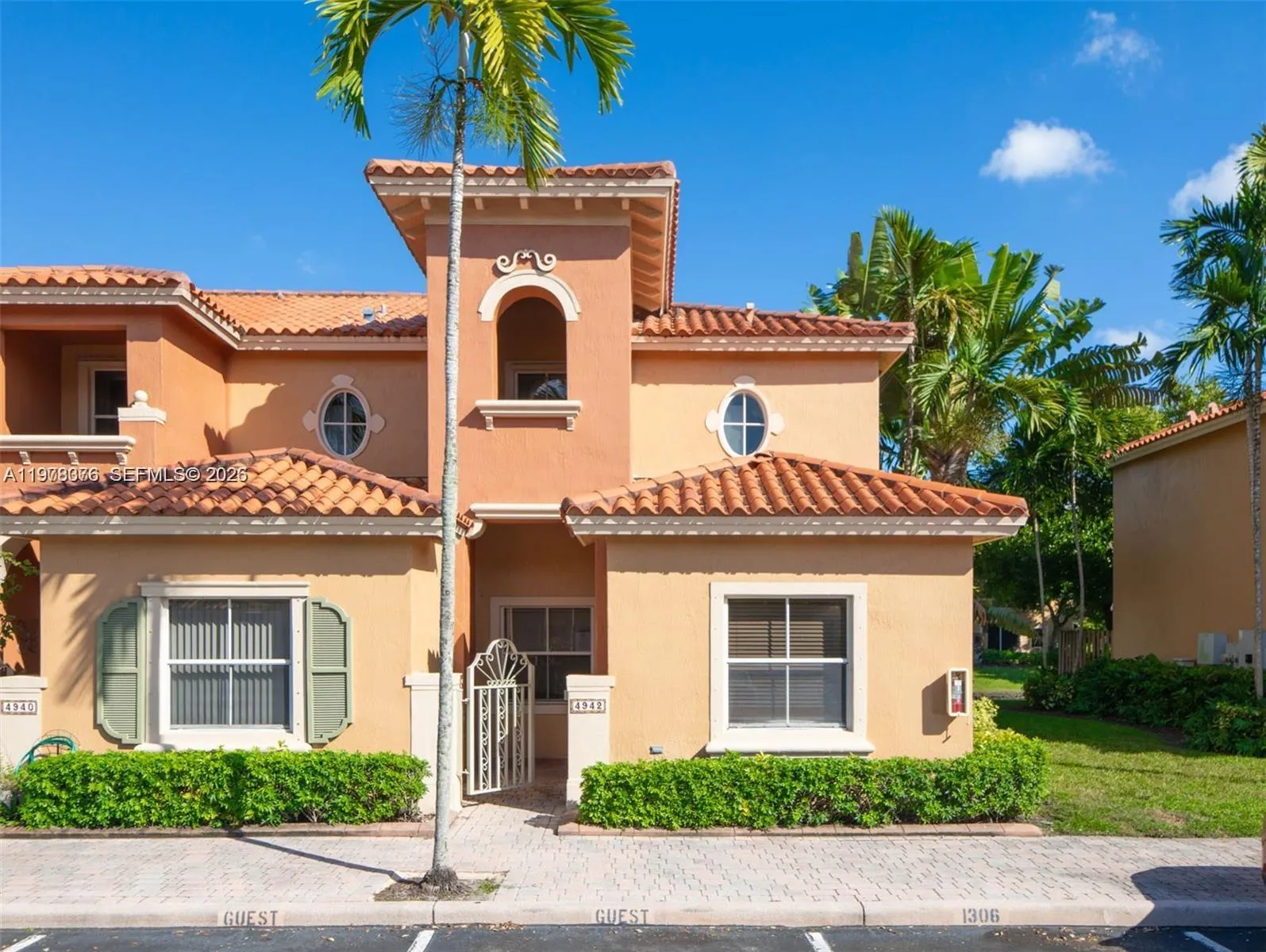 Foto de propiedad en 4942 Windward Way 1306, Dania Beach, FL 33312 Dania Beach con MLS# 