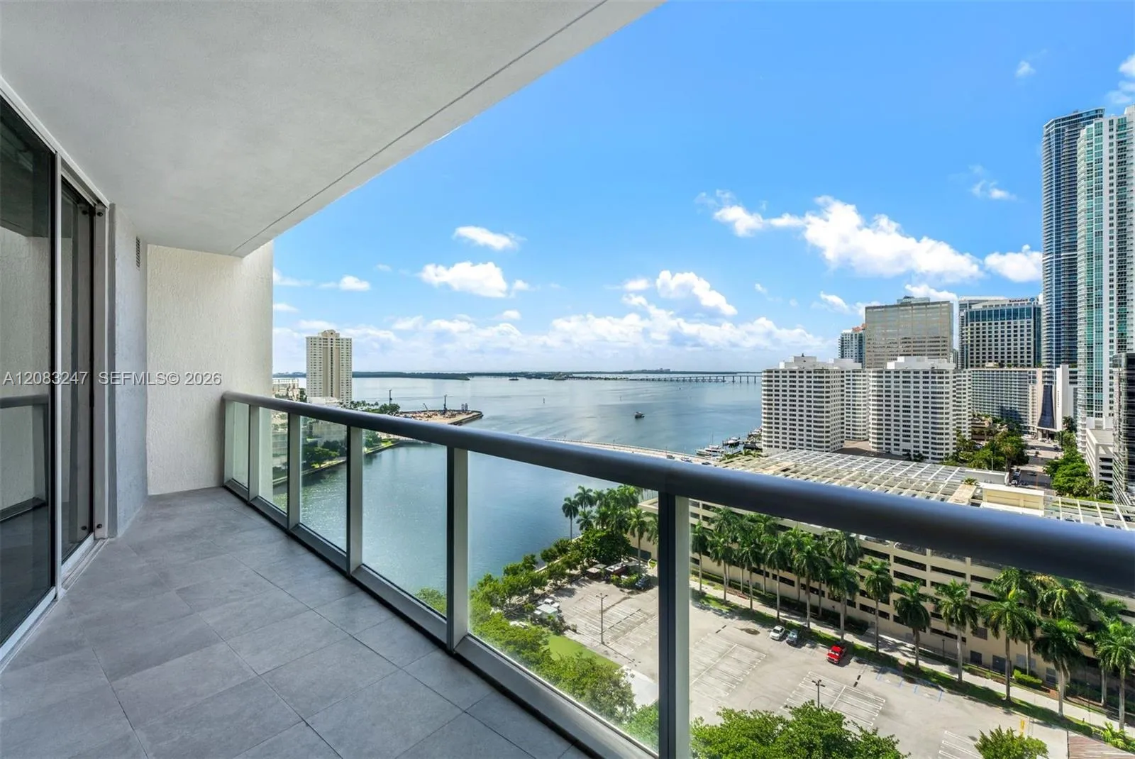 Foto de propiedad en 495 Brickell Avenue 1811, Miami, FL 33131 Miami con MLS#